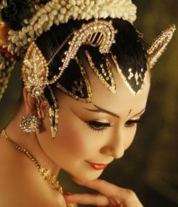 makna-paes-dalam-riasan-pengantin-jawa