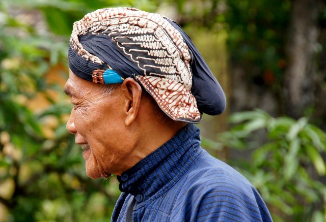 makna-blangkon-bagi-orang-jawa-blangkon-jogja