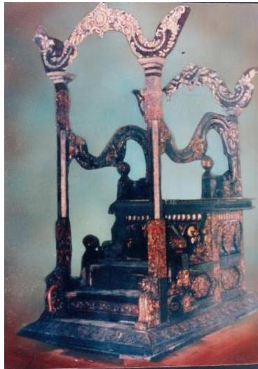 Dampar Kencana Peninggalan Kerajaan Demak